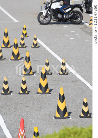 バイク教習 123147860
