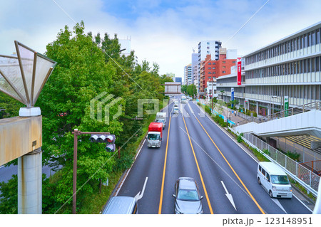 神奈川県川崎市川崎区の川崎ハローブリッジ付近から北側の眺望(第一京浜,川崎区榎町,下り車線など) 神奈川県川崎市川崎区の川崎ハローブリッジ付近から北側の眺望(第一京浜,川崎区榎町,下り車線など) 123148951