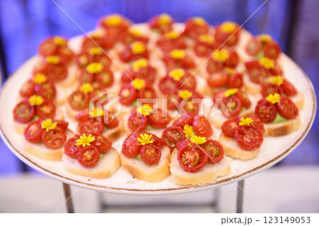 buffet  for  break 123149053