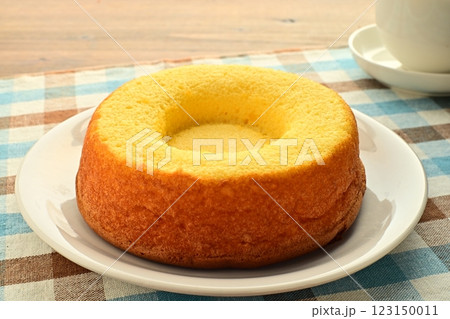 やわらか卵のシフォンケーキ 123150011