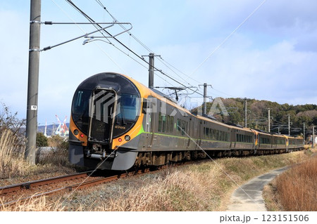 【JR四国】8600系 特急「いしづち・しおかぜ」(予讃線:伊予亀岡〜大西) 【JR四国】8600系 特急「いしづち・しおかぜ」(予讃線:伊予亀岡〜大西) 123151506