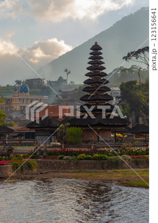 The beauty of Ulun Danu Bratan Temple is located on the shores of Lake Bratan in Bedugul, Tabanan, in the east of Bali, Indonesia The beauty of Ulun Danu Bratan Temple is located on the shores of Lake Bratan in Bedugul, Tabanan, in the east of Bali, Indonesia 123156641