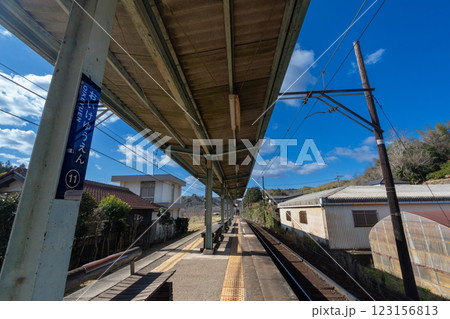 和歌山電鐵 大池遊園駅ホーム 123156813