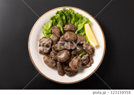 ［鹿児島県産］砂ずり　炭火焼き 123159358