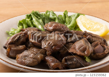 ［鹿児島県産］砂ずり　炭火焼き 123159362