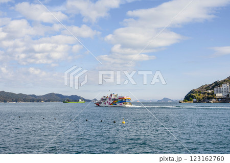 鳥羽湾めぐり遊覧船 鳥羽湾めぐり遊覧船 123162760