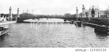 1900年　パリ万博　アレクサンドル3世橋 123163110