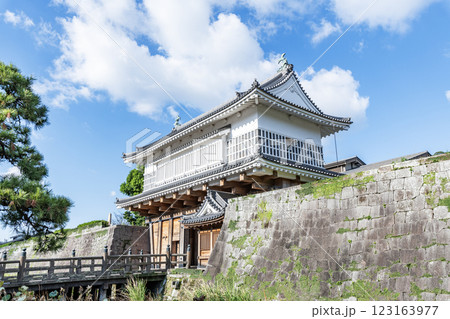 鹿児島県鹿児島市 日本100名城 鶴丸城(鹿児島城)御楼門 鹿児島県鹿児島市 日本100名城 鶴丸城(鹿児島城)御楼門 123163977