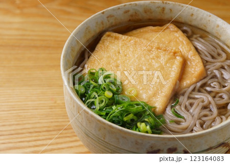 きつね蕎麦 123164083