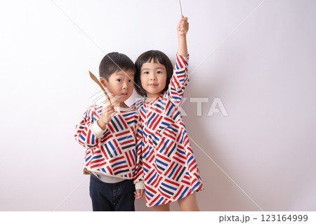 双子のポートレート 双子のポートレート 123164999