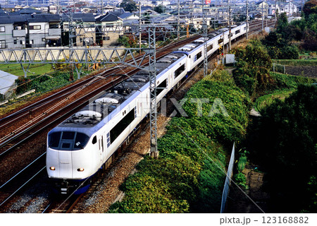 2006年 東海道本線を走る281系関空特急はるか9両 2006年 東海道本線を走る281系関空特急はるか9両 123168882