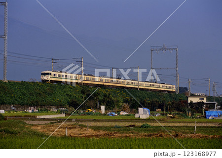2006年　湖西線を走る117系普通電車6両 123168977