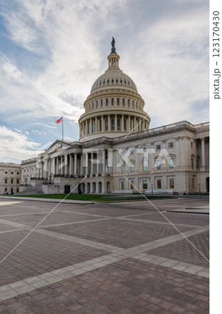 The iconic United States Capitol building, an emblem of American democracy 123170430