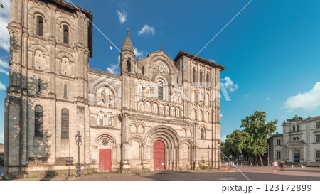 Eglise Abbatiale Sainte-Croix timelapse hyperlapse in Bordeaux, France, Romanesque Catholic church 123172899