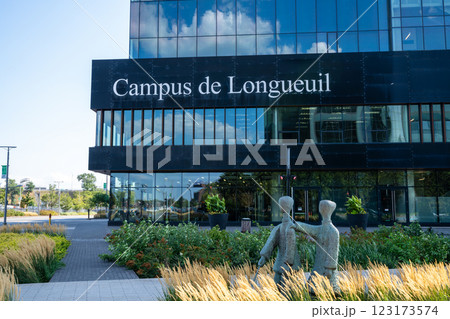 Longueuil, Quebec, Canada - August 26 2021 : Exterior of University of Sherbrooke Longueuil campus. ( Universite de Sherbrooke Campus de Longueuil ). Longueuil, Quebec, Canada - August 26 2021 : Exterior of University of Sherbrooke Longueuil campus. ( Universite de Sherbrooke Campus de Longueuil ). 123173574