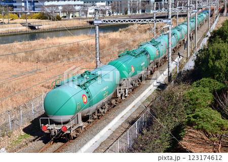 東海道本線　貨物支線　桜木町－東高島　JR貨物　タキ1000-359 123174612