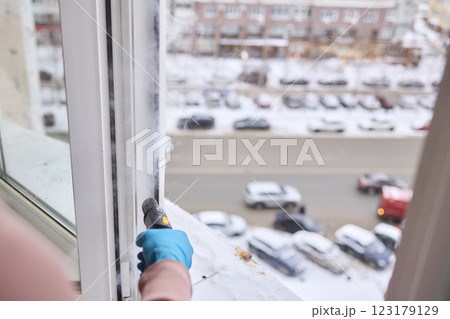 Efficient Steam Cleaning of Windows Utilizing Specialized Professional Equipment and Tools 123179129