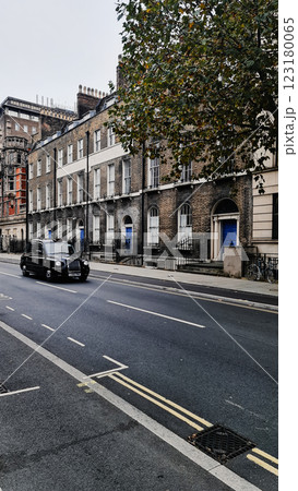 Street photography in London city 123180065