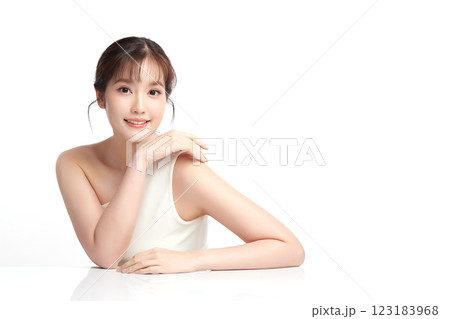 Beautiful young asian woman with clean fresh skin on white background, Face care, Facial treatment, Cosmetology, beauty and spa, Asian women portrait. Beautiful young asian woman with clean fresh skin on white background, Face care, Facial treatment, Cosmetology, beauty and spa, Asian women portrait. 123183968