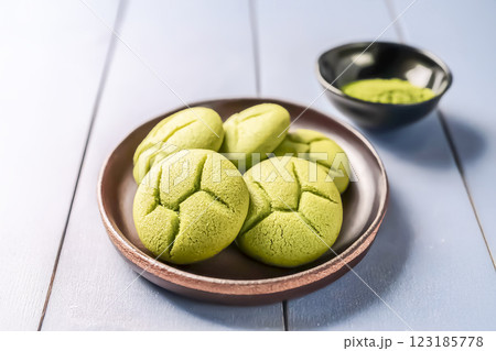 抹茶と抹茶クッキーのイメージ素材 123185778