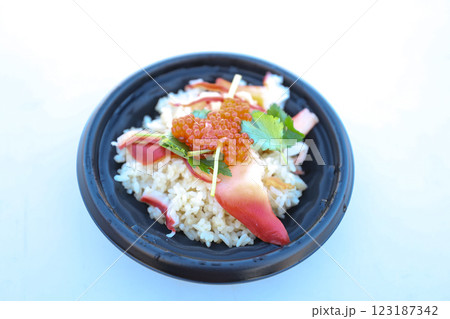 【食べ物】ほっき飯 【食べ物】ほっき飯 123187342