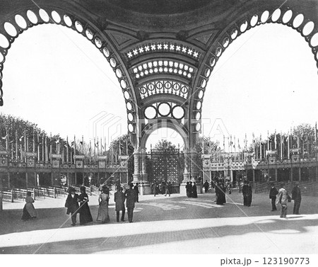 1900年　パリ万博　エントランス 123190773
