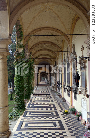 Monumental architecture of Mirogoj cemetery arcades in Zagreb, Croatia Monumental architecture of Mirogoj cemetery arcades in Zagreb, Croatia 123193033