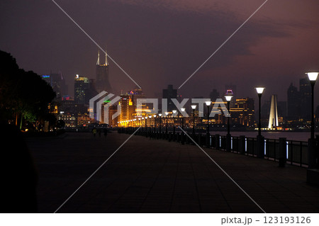 Night view to the riverside business center in Shanghai, China 123193126