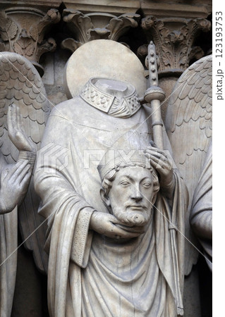 Saint Denis holding his head, Portal of the Virgin, Notre Dame Cathedral, Paris, UNESCO World Heritage Site in Paris, 123193753