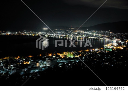 立石公園から見た諏訪湖の夜景 立石公園から見た諏訪湖の夜景 123194762