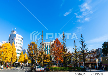 東京都　三鷹駅北口 123195916