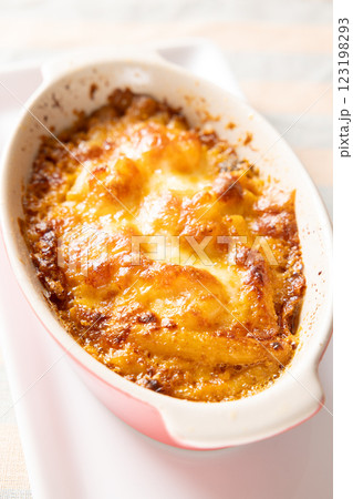 おいしい海老グラタン 123198293