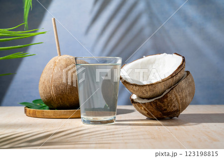 Fresh coconuts, drinking coconut water Fresh coconuts, drinking coconut water 123198815