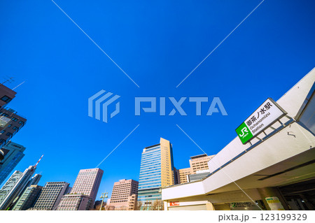 日本の東京都市景観　2つの大学が統合して東京科学大学病院に（旧東京医科歯科大学病院）＝10日 123199329