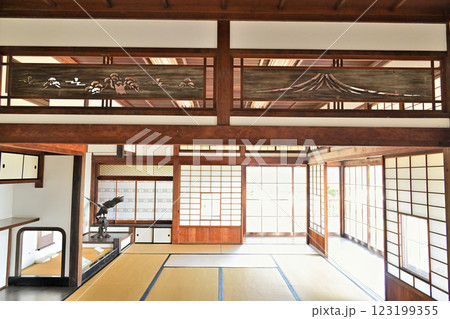 豊後 杵築城 模擬天守と武家屋敷 123199355