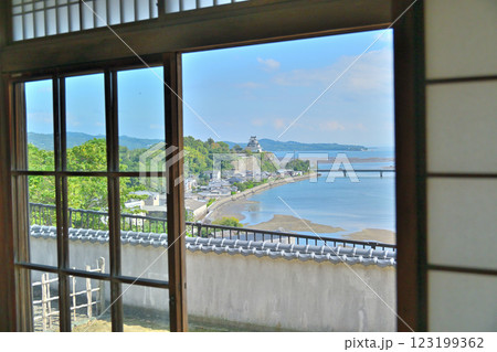 豊後 杵築城 模擬天守と武家屋敷 123199362