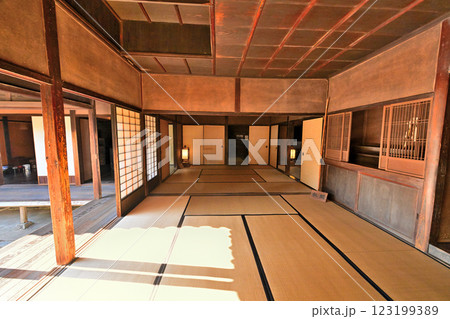 豊後 杵築城 模擬天守と武家屋敷 123199389