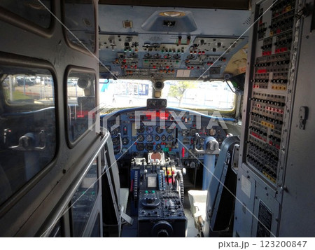 YS11 コックピット(岐阜かかみがはら航空宇宙博物館) 123200847