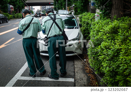 駐車監視員 駐車監視員 123202087