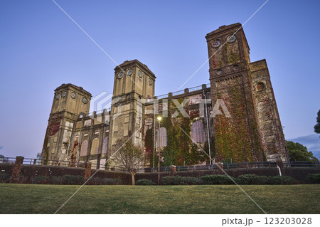 旧根岸競馬場一等馬見所　横浜市認定歴史的建造物 123203028