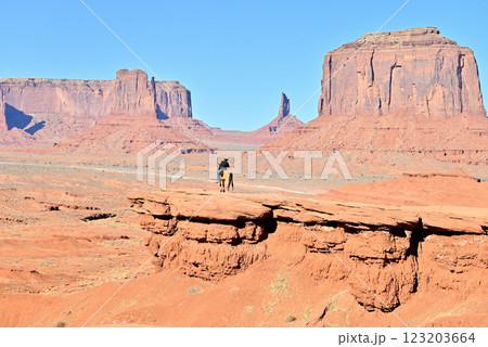 西部劇の舞台ジョンフォードポイント 123203664