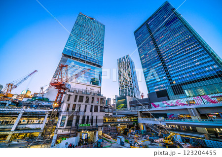 日本の東京都市景観 未来へ…さよなら渋谷駅西口…右のビル側はすでに更地に…=令和7年2月19日 日本の東京都市景観 未来へ…さよなら渋谷駅西口…右のビル側はすでに更地に…=令和7年2月19日 123204455