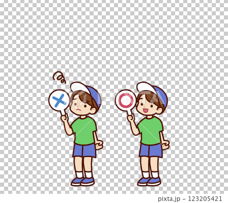 マルバツの札を持っている男の子のイラスト 123205421