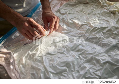 Vacuum Sealing Clothes Effectively for Storage, Preservation, and Space Saving Solutions 123209832