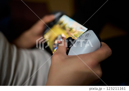 Enjoy an exciting gaming session with a handheld console full of thrills and adventures 123211161