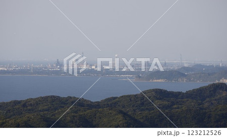 鋸山山頂展望台から見た日本製鉄東日本製鉄所君津地区や君津共同火力発電所などの風景 123212526