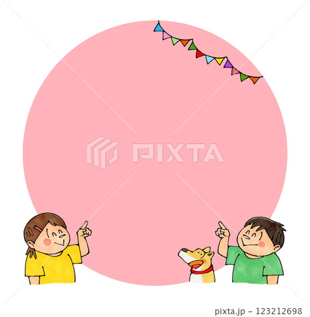 指差す子供と犬(笑顔)　コピースペース(ピンク) 123212698