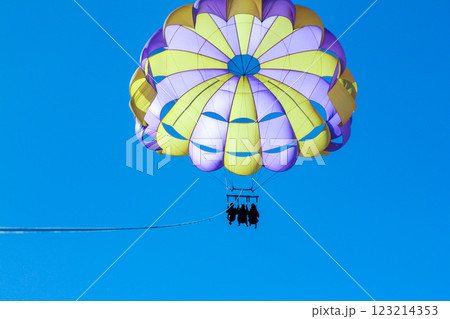パラセイリング 123214353