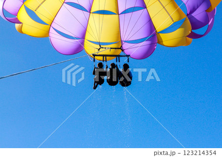 パラセイリング 123214354