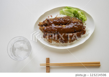 兵庫県加古川名物箸で食べるかつめし 兵庫県加古川名物箸で食べるかつめし 123214506